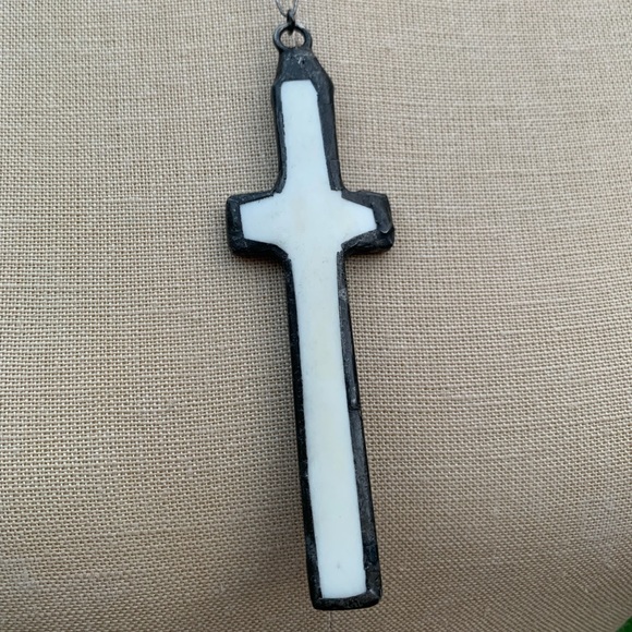 Bone/Horn Cross & Sterling Necklace - Picture 6 of 9